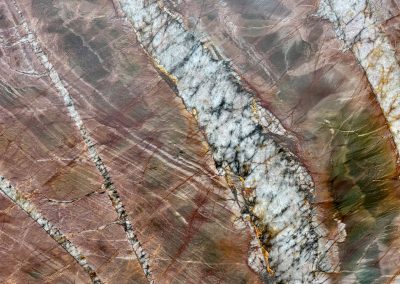 Quartzite Stone, Explosion Rouge, Forte Stone Santa Barbara